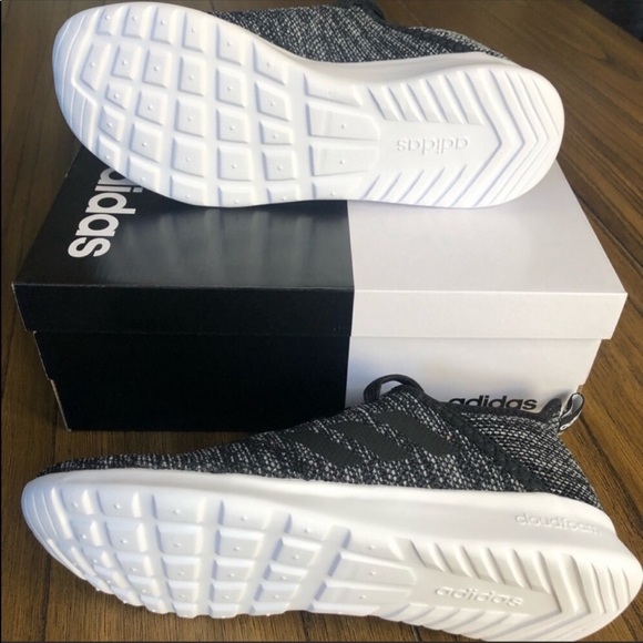 Adidas cloudfoam black sneakers tennis shoes - Picture 5 of 8